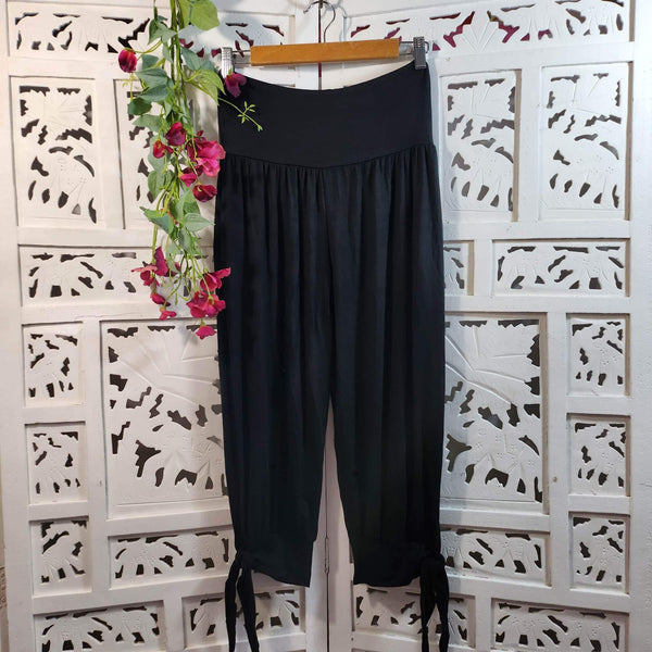 The 3/4 Tie Pants