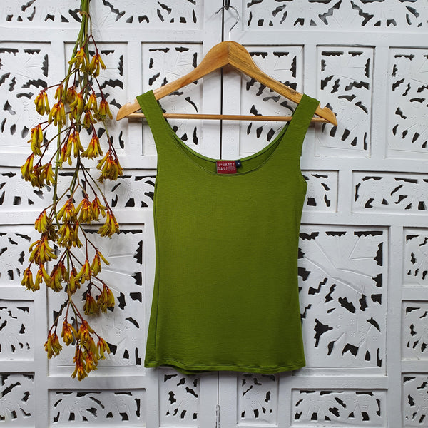 The Basic Singlet - Large